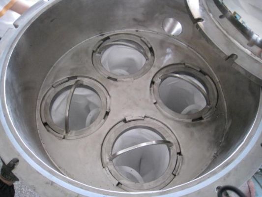 岳陽(yáng)益陽(yáng)食用膠白乳膠漆除雜質(zhì)不銹鋼袋式過(guò)濾器